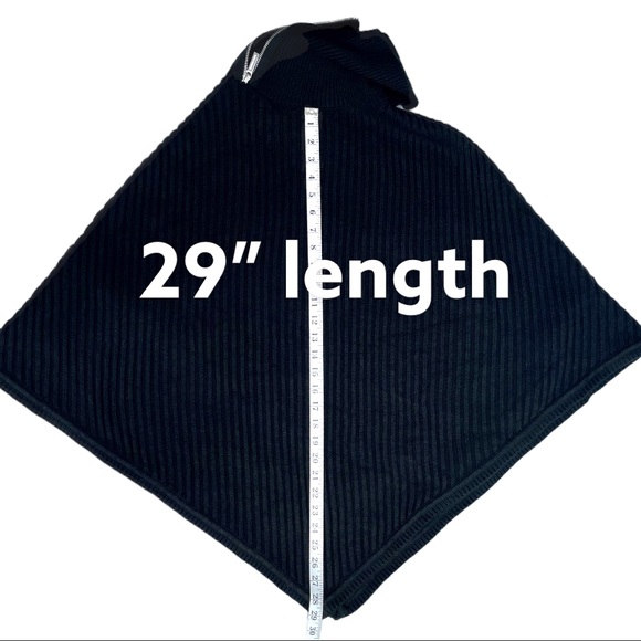 ❌❌❌Michael Kors Black Knit Poncho - Picture 10 of 14